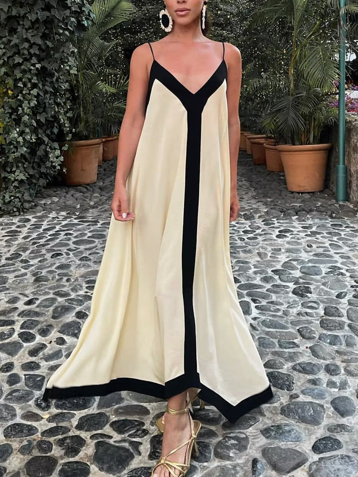 Soliana™ Maxi Dress