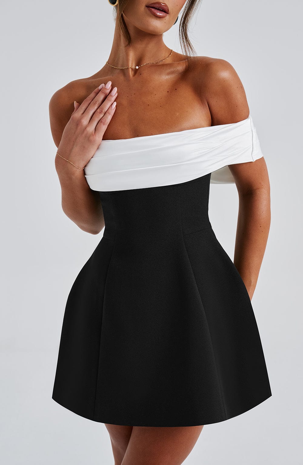 Zerelle™ Mini Dress - Black/White